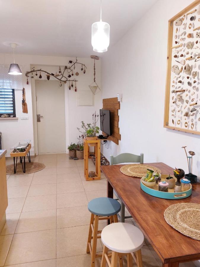 צמח בר Apartment Midreshet Ben Gurion Екстериор снимка